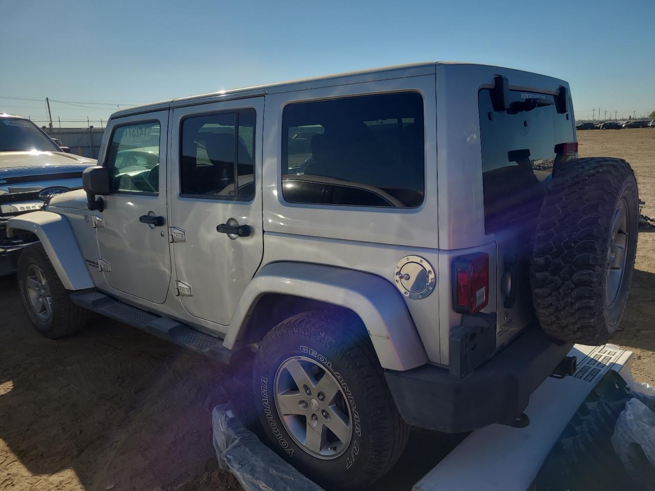 2012 JEEP WRANGLER U - Image 2