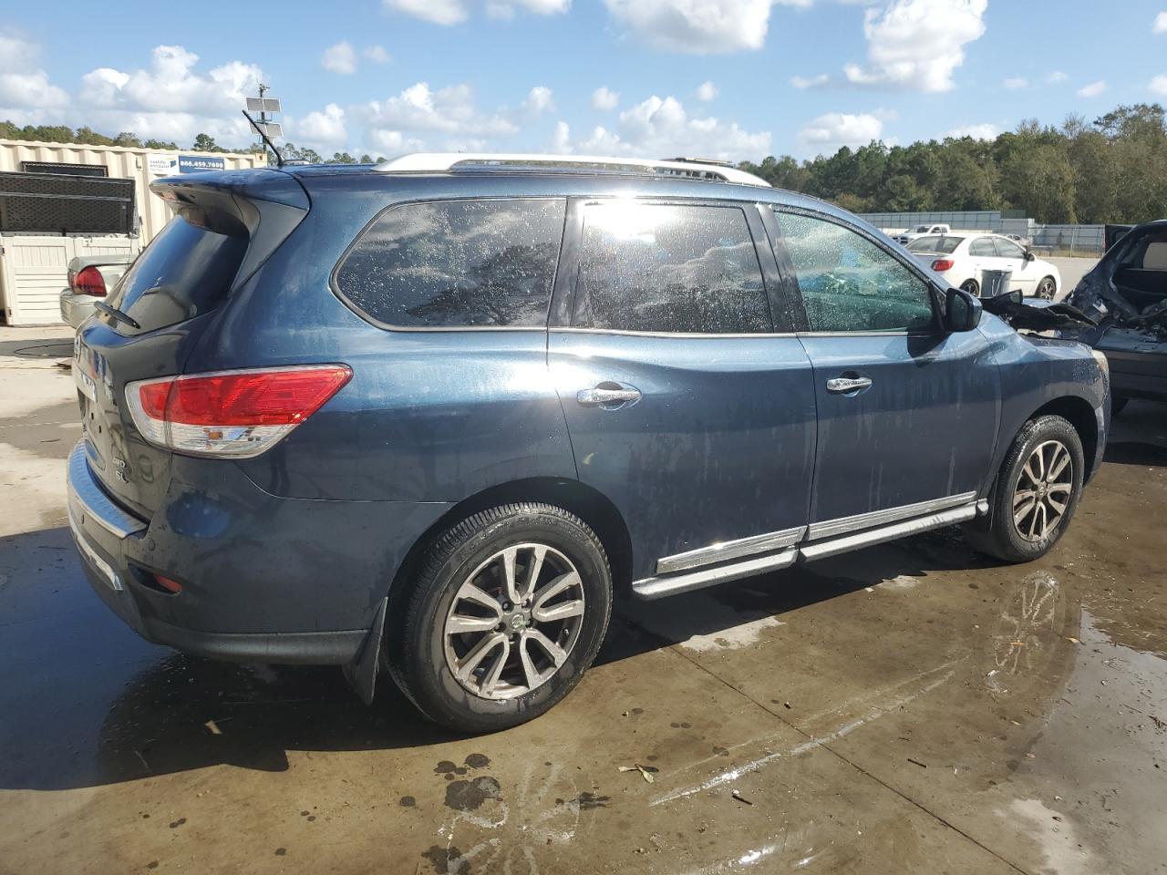 2013 NISSAN PATHFINDER - Image 3
