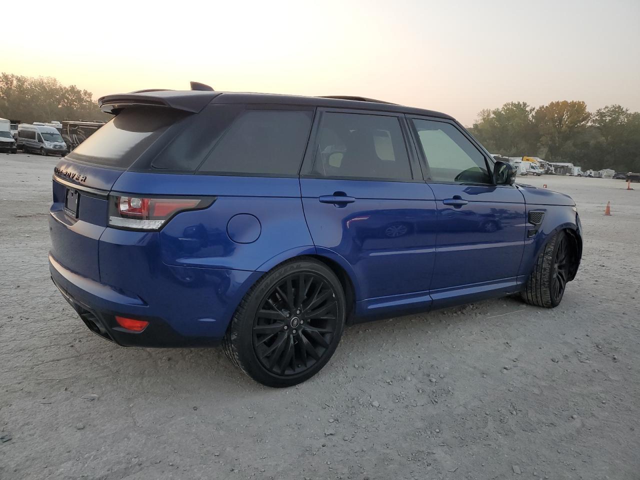 2017 LAND ROVER RANGE ROVE - Фото 3