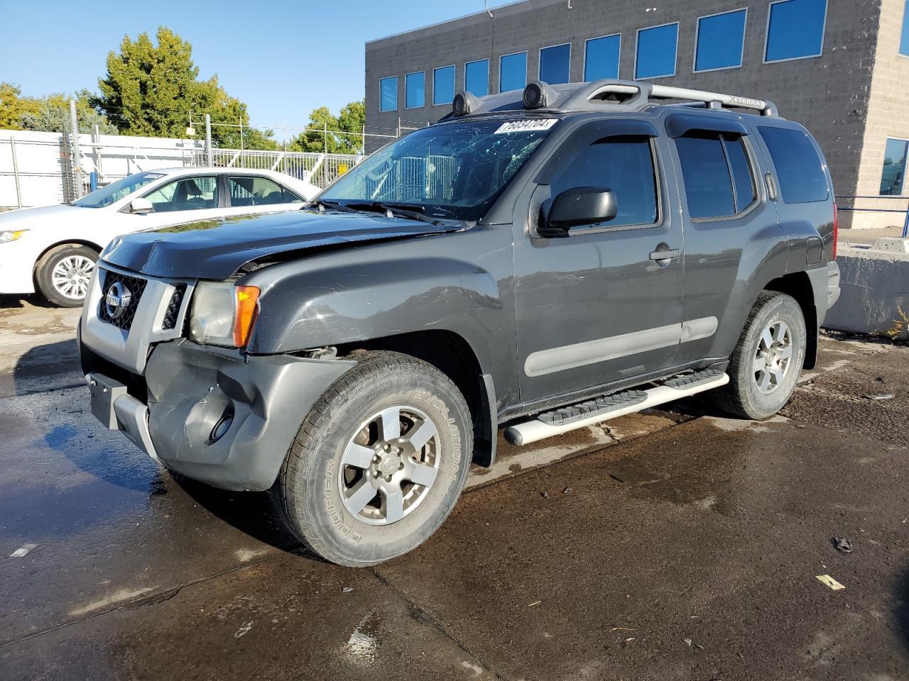 2013 NISSAN XTERRA X