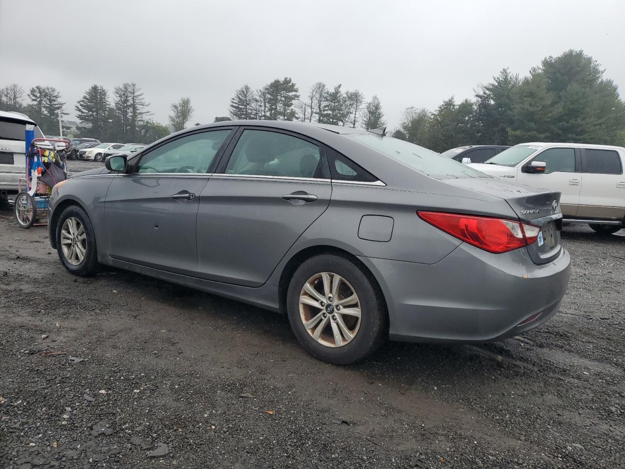 2013 HYUNDAI SONATA GLS - Фото 2