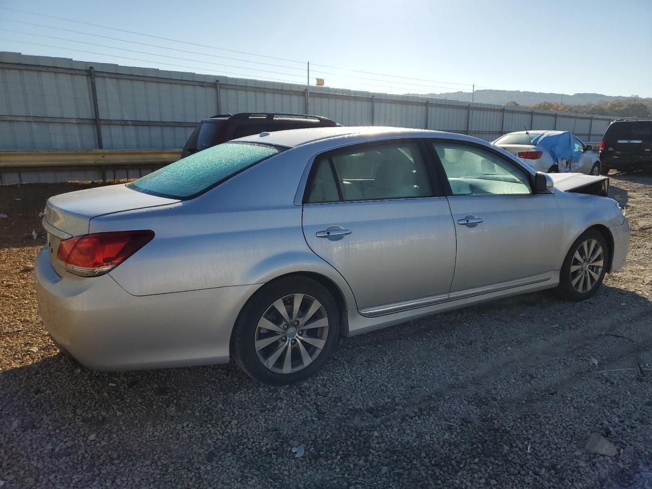 2011 TOYOTA AVALON BAS - Фото 3
