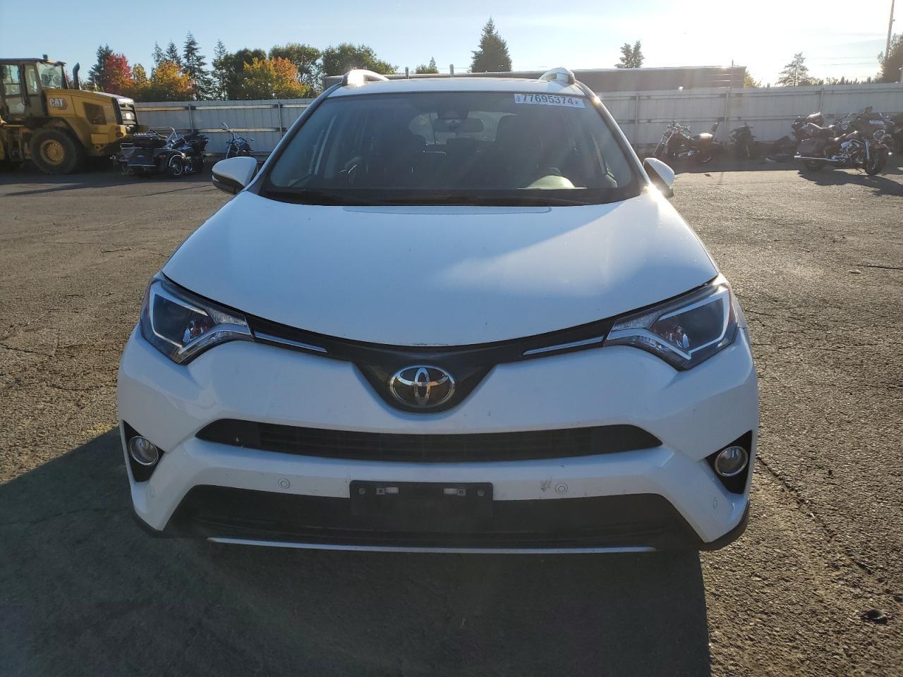 2017 TOYOTA RAV4 XLE - Image 5