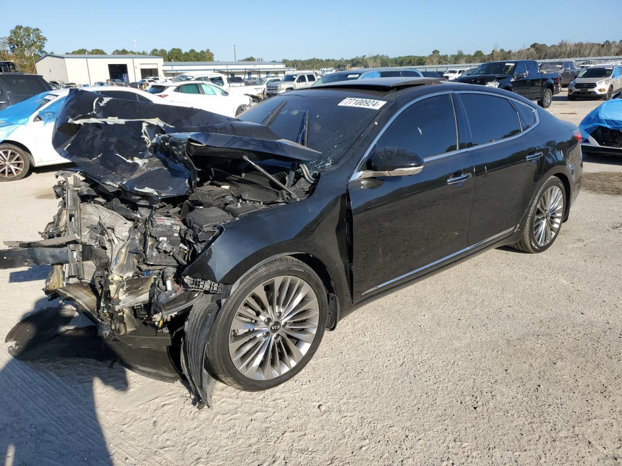 2017 KIA CADENZA PR