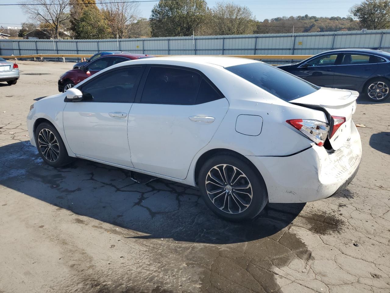 2014 TOYOTA COROLLA L - Image 2