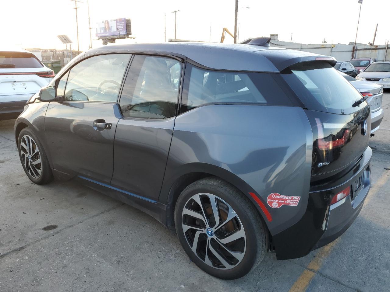 2017 BMW I3 REX - Image 2