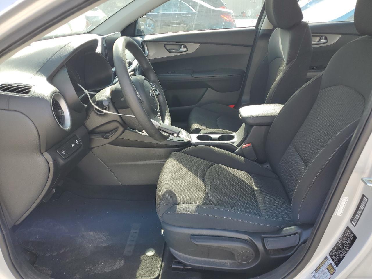2020 KIA FORTE FE - Фото 7