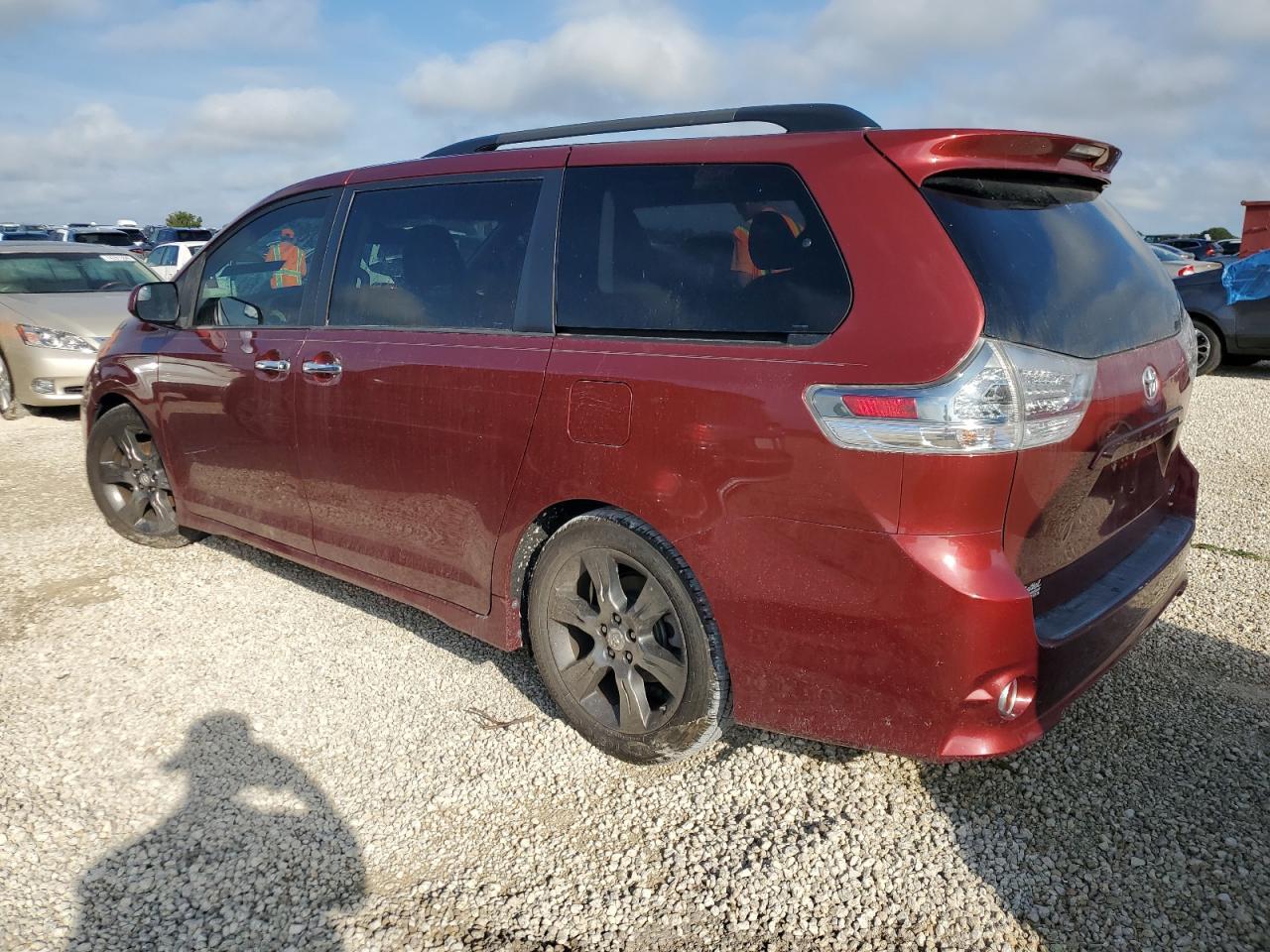 2015 TOYOTA SIENNA SPO - Фото 2