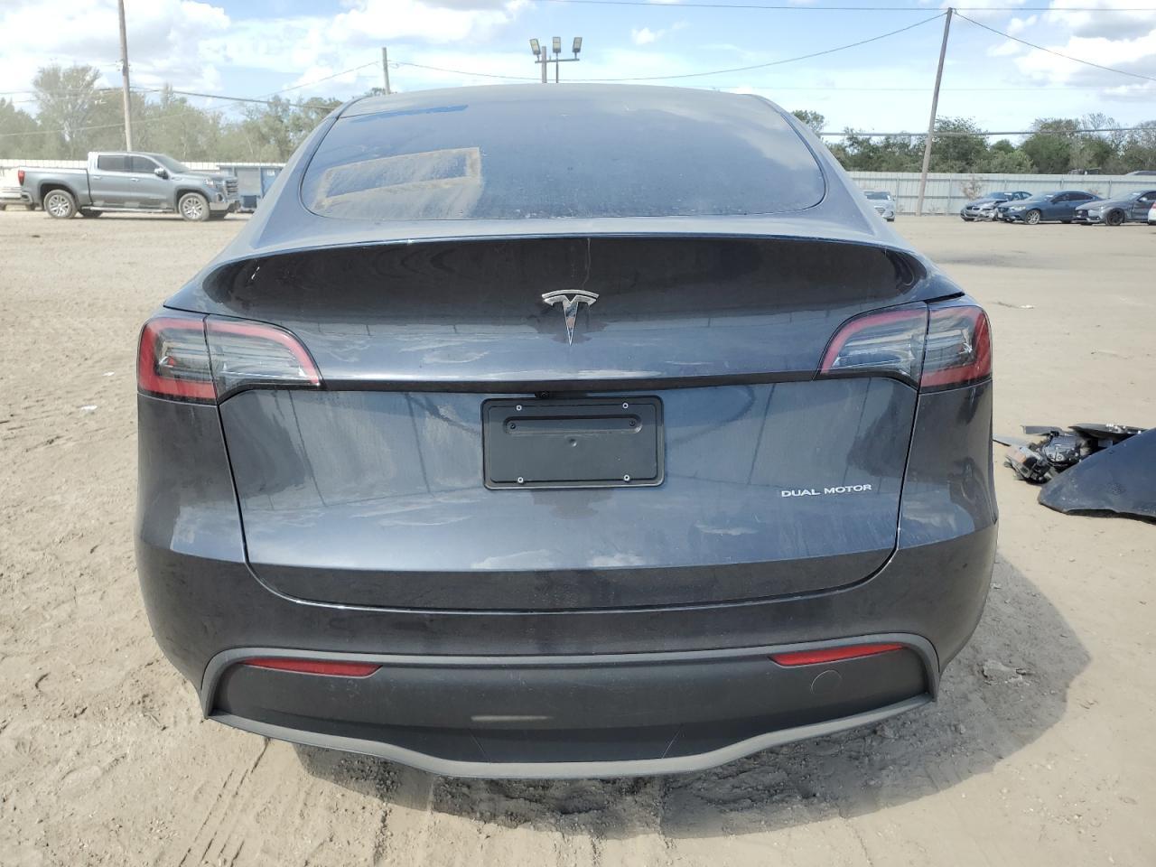 2024 TESLA MODEL Y - Image 6