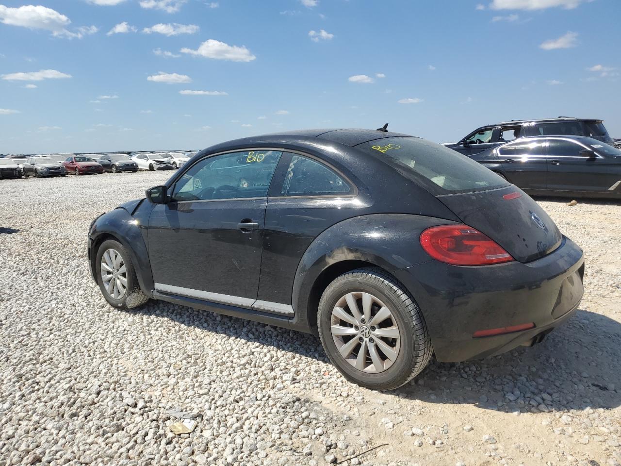 2015 VOLKSWAGEN BEETLE 1.8 - Image 2