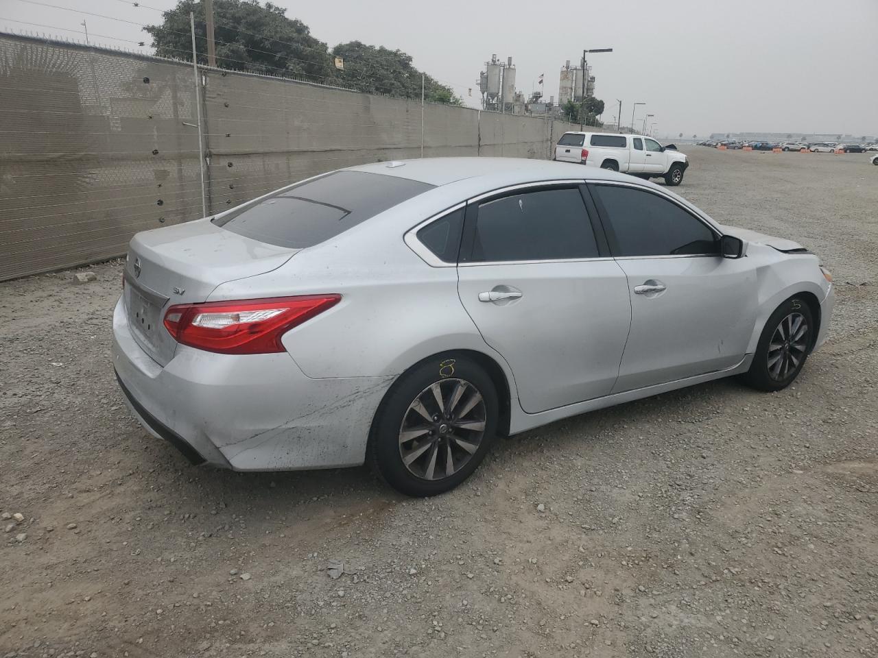 2017 NISSAN ALTIMA 2.5 - Image 3