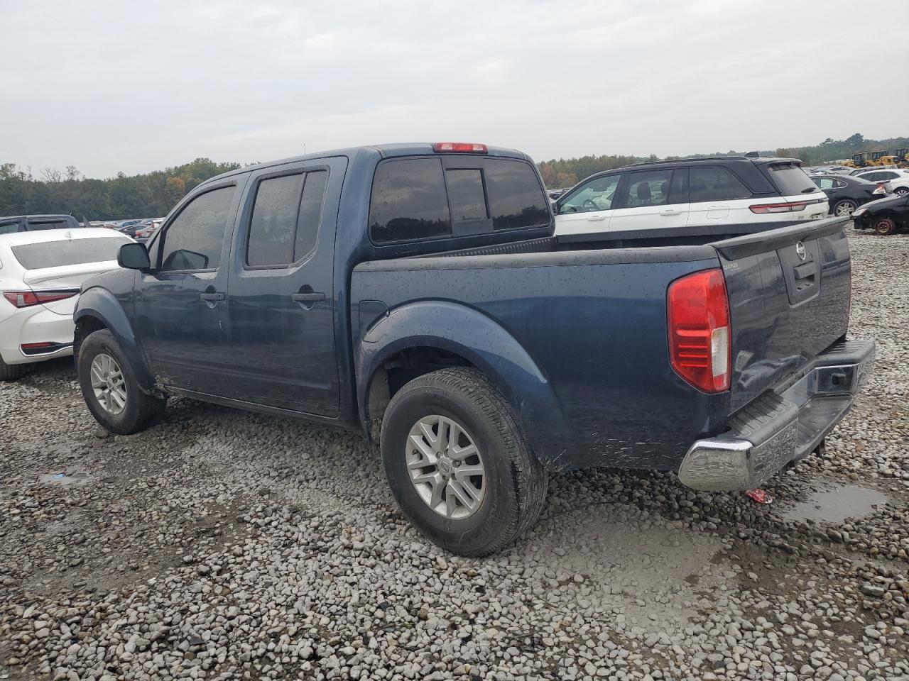 2017 NISSAN FRONTIER S - Image 2