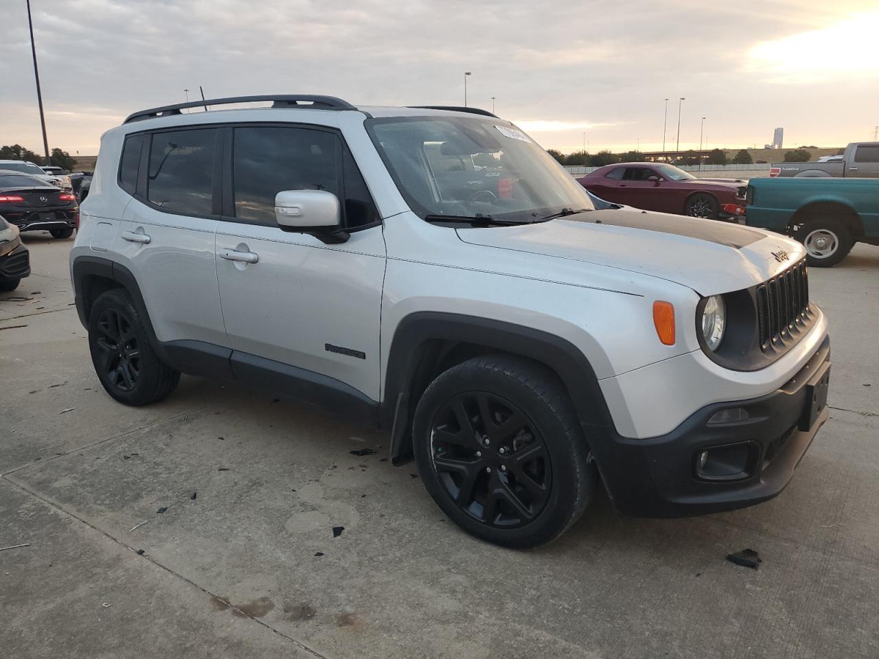 2018 JEEP RENEGADE L - Фото 4