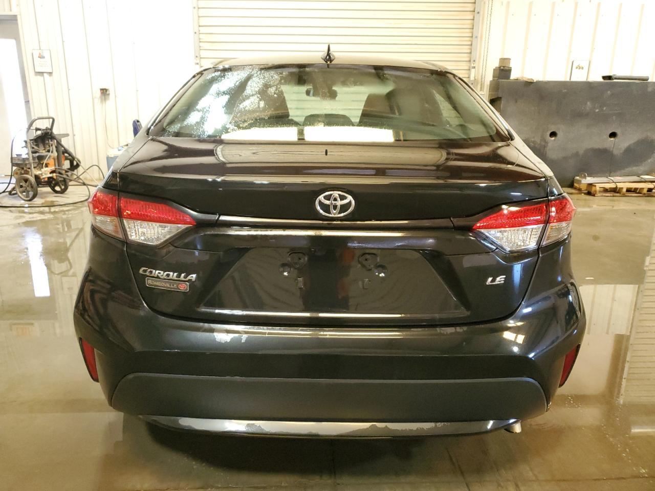 2020 TOYOTA COROLLA LE - Фото 6