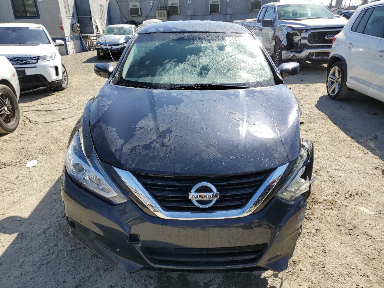2017 NISSAN ALTIMA 2.5 - Фото 5