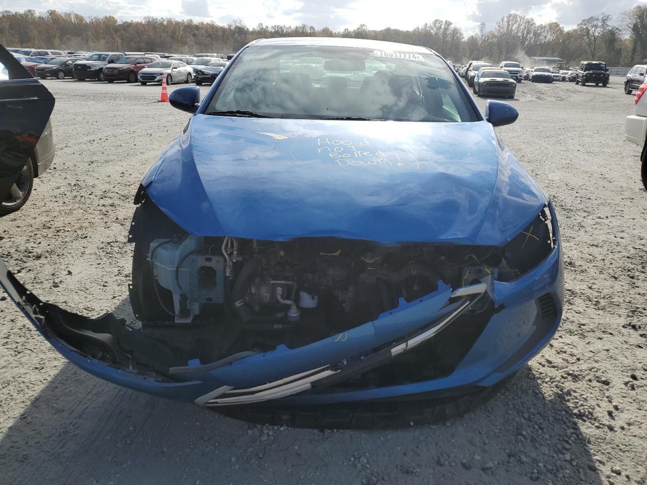 2017 HYUNDAI ELANTRA SE - Фото 5