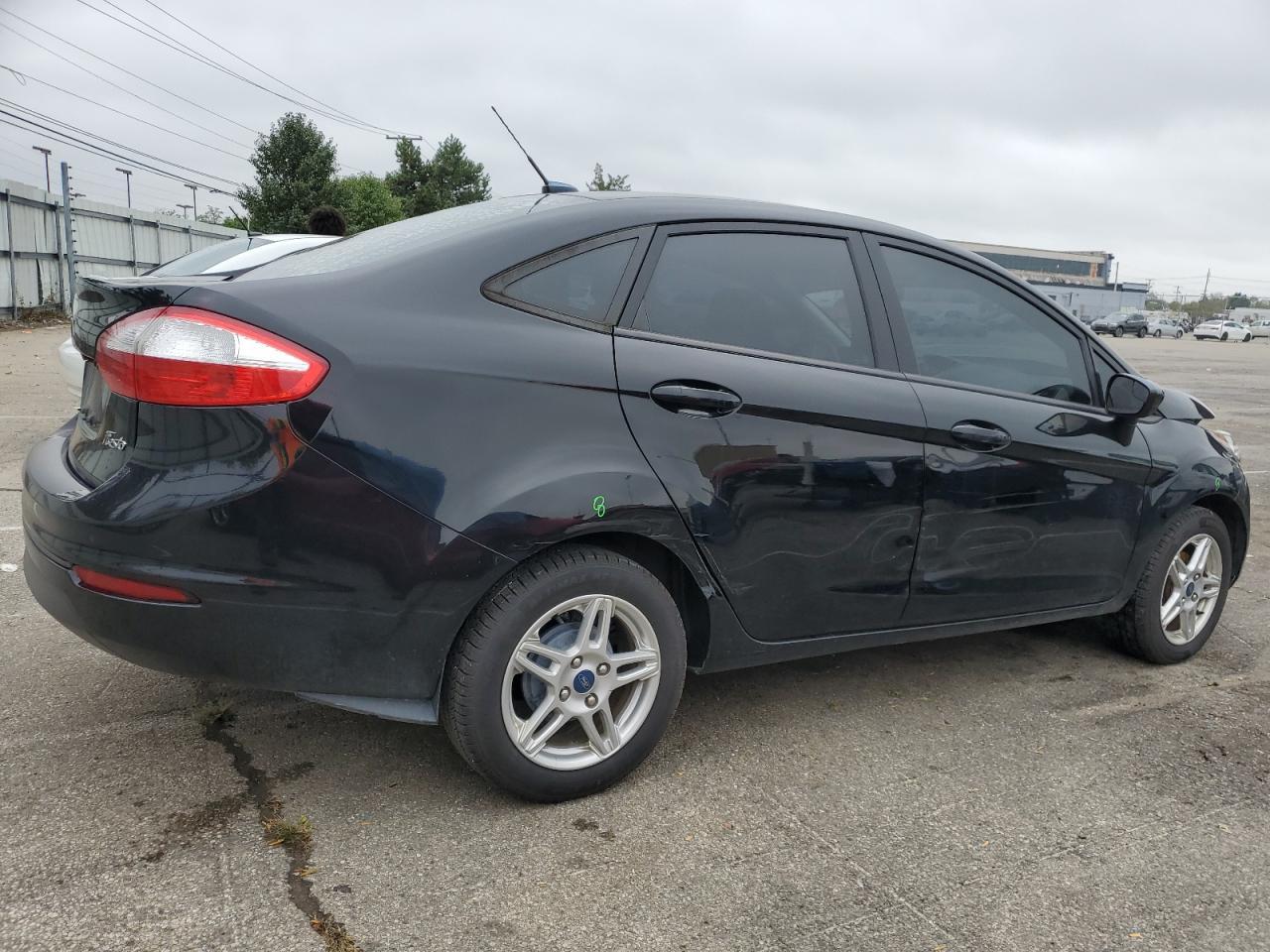 2019 FORD FIESTA SE - Image 3