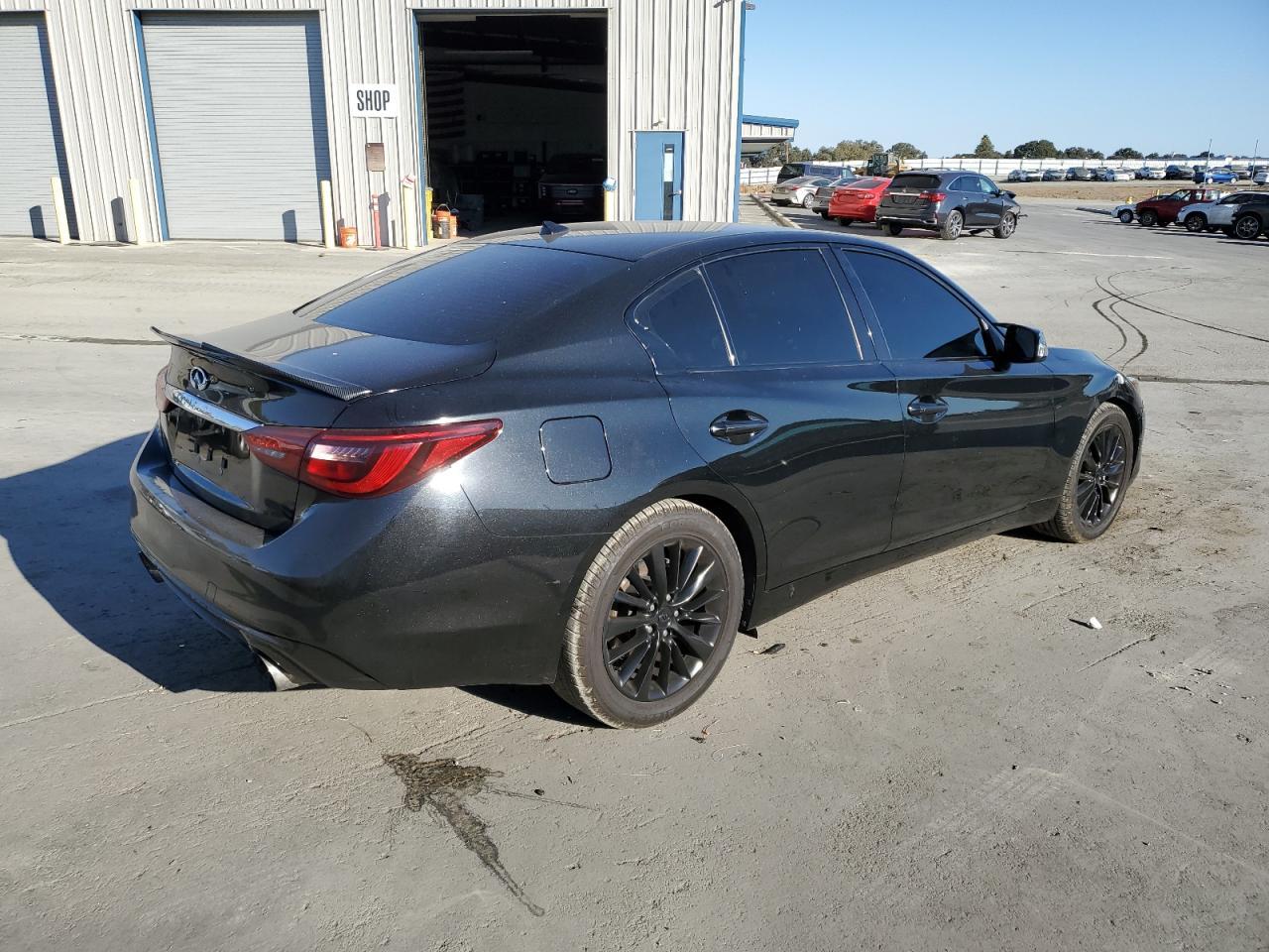2018 INFINITI Q50 LUXE - Image 3