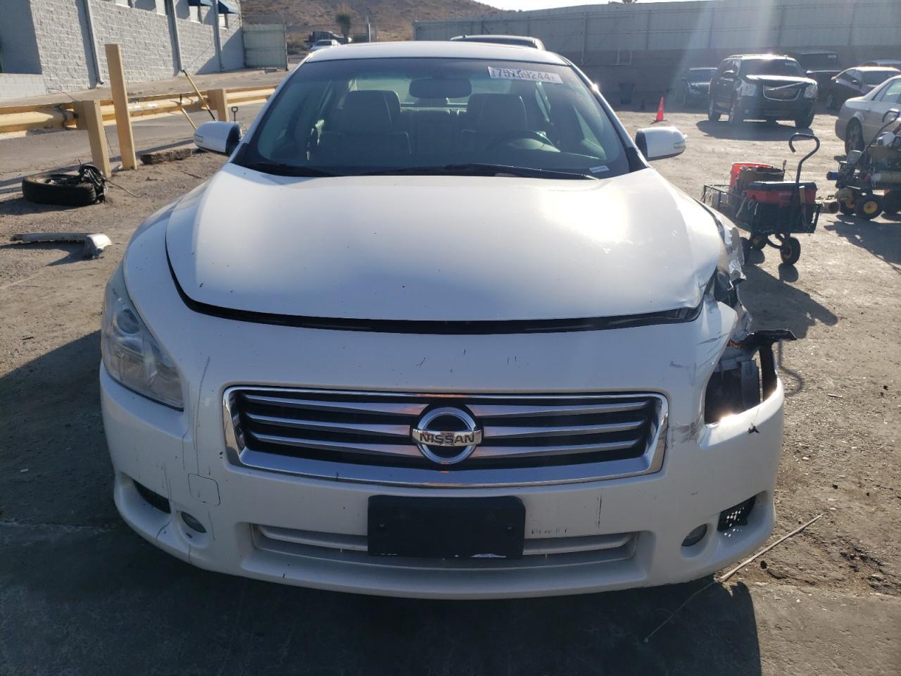 2014 NISSAN MAXIMA S - Фото 5