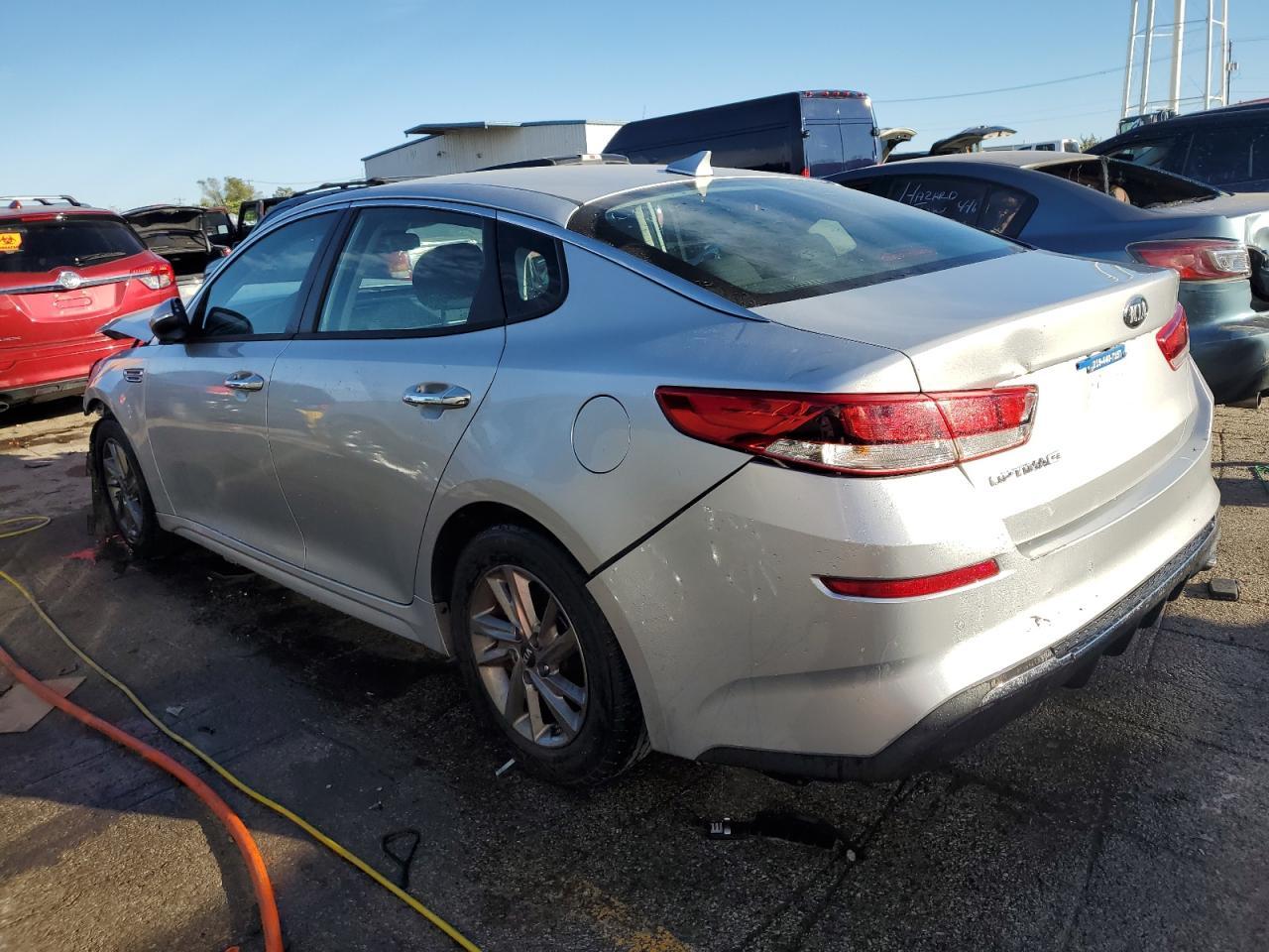 2019 KIA OPTIMA LX - Фото 2