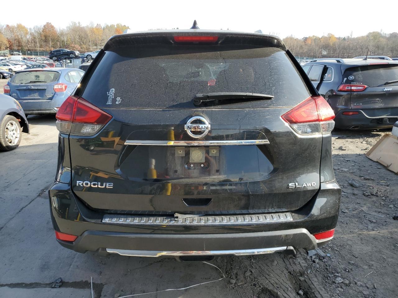 2018 NISSAN ROGUE S - Image 6