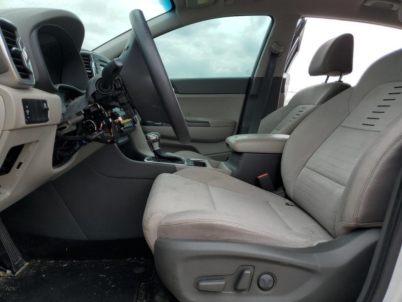 2017 KIA SPORTAGE L - Image 7