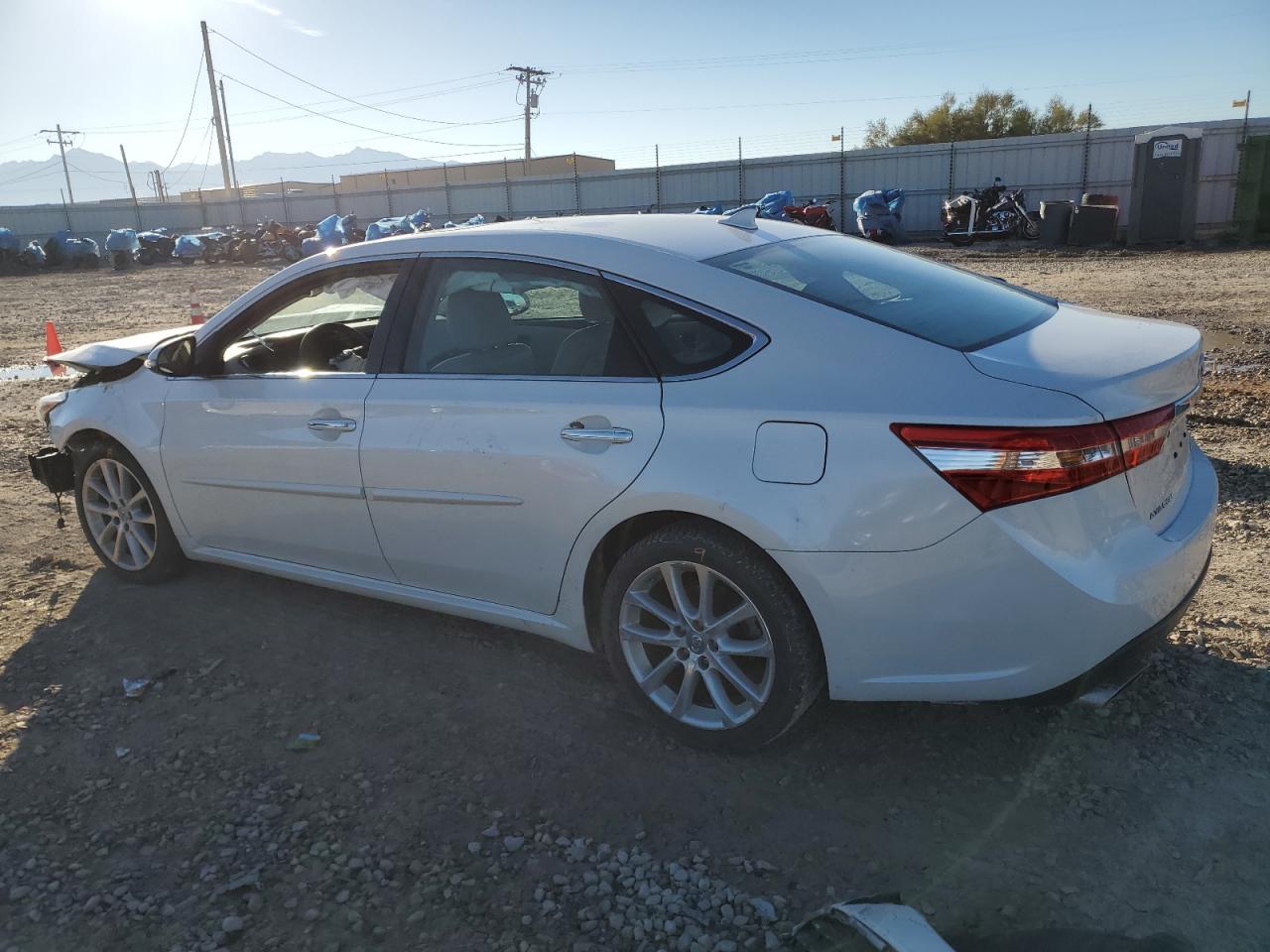 2015 TOYOTA AVALON XLE - Фото 2