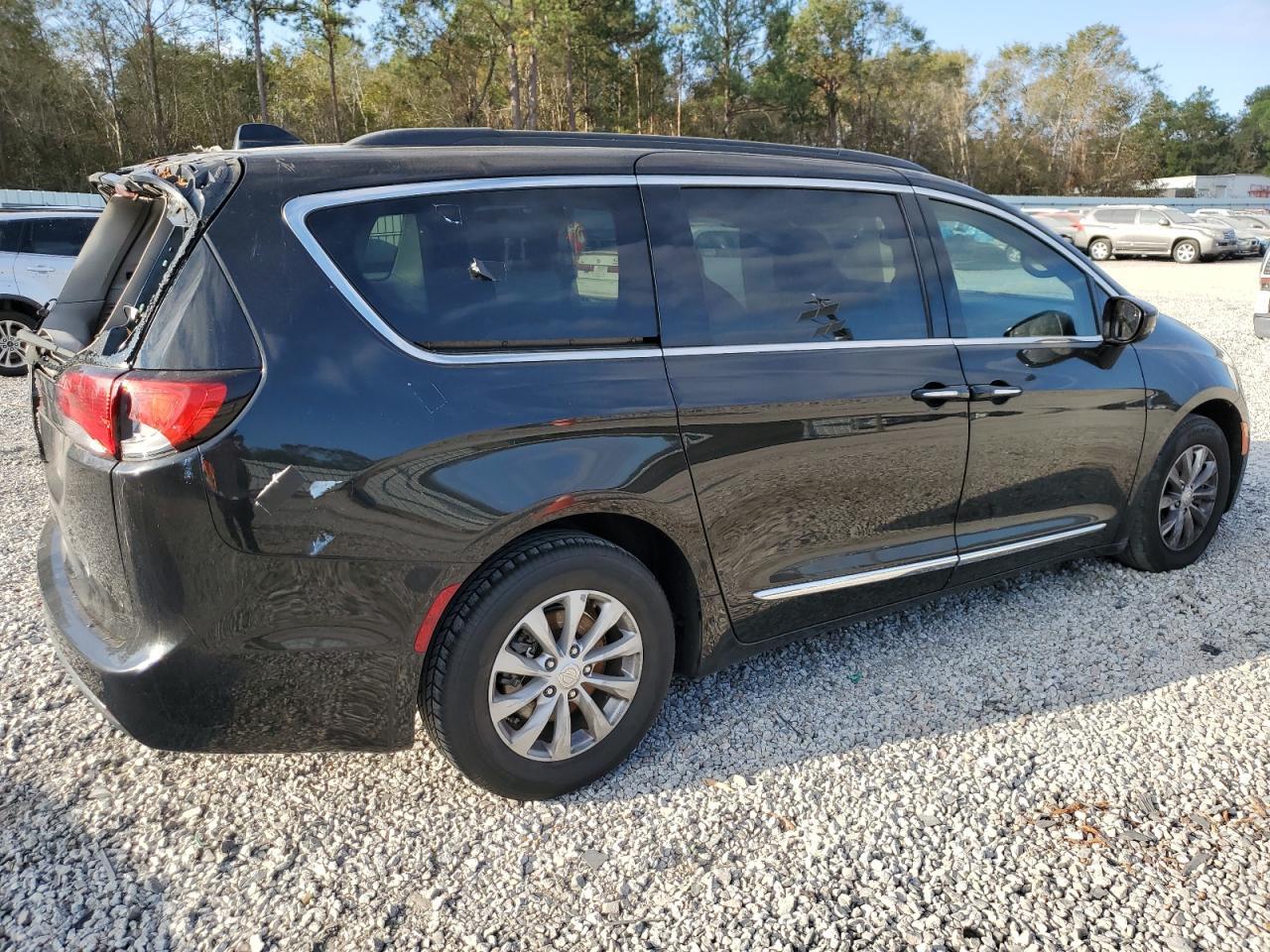 2017 CHRYSLER PACIFICA T - Фото 3