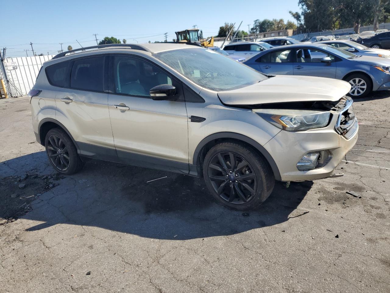 2017 FORD ESCAPE TIT - Image 4