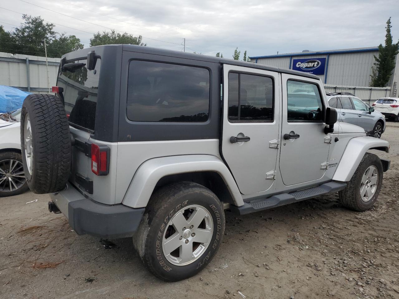 2012 JEEP WRANGLER U - Image 3