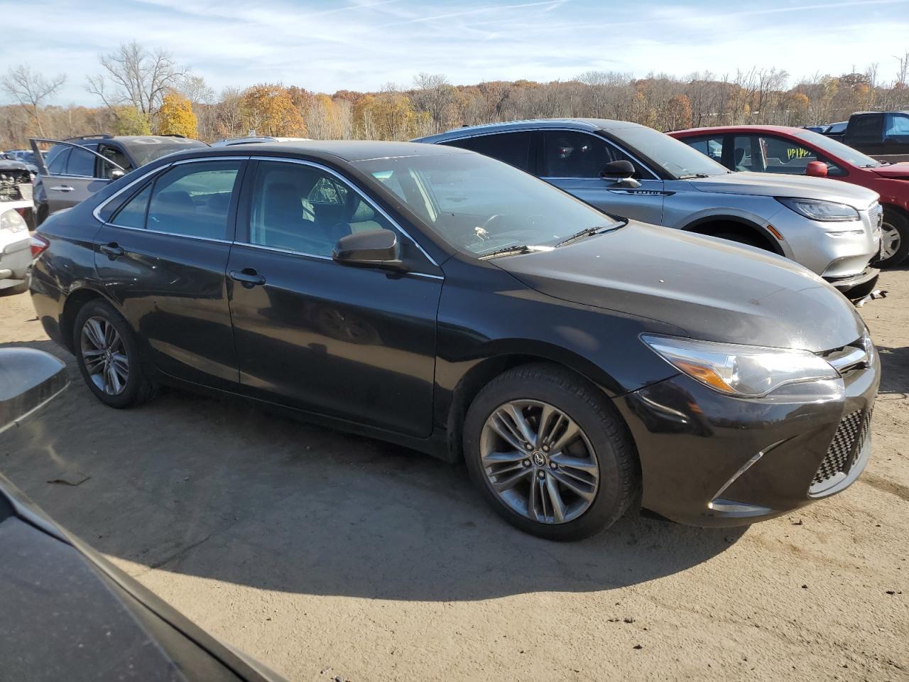 2017 TOYOTA CAMRY LE - Image 4