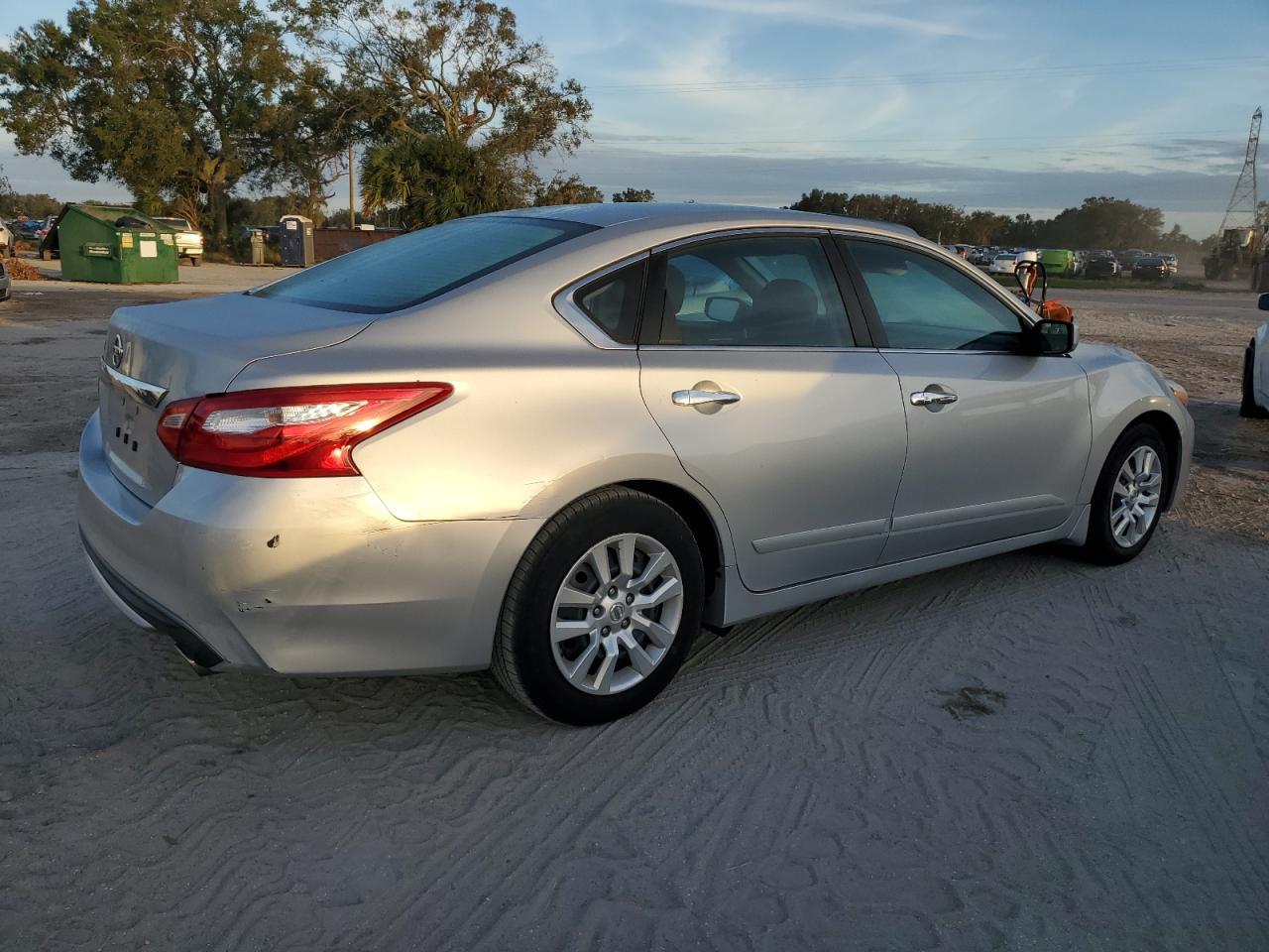 2016 NISSAN ALTIMA 2.5 - Фото 3