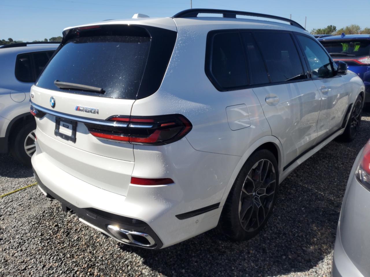 2023 BMW X7 M60I - Image 3