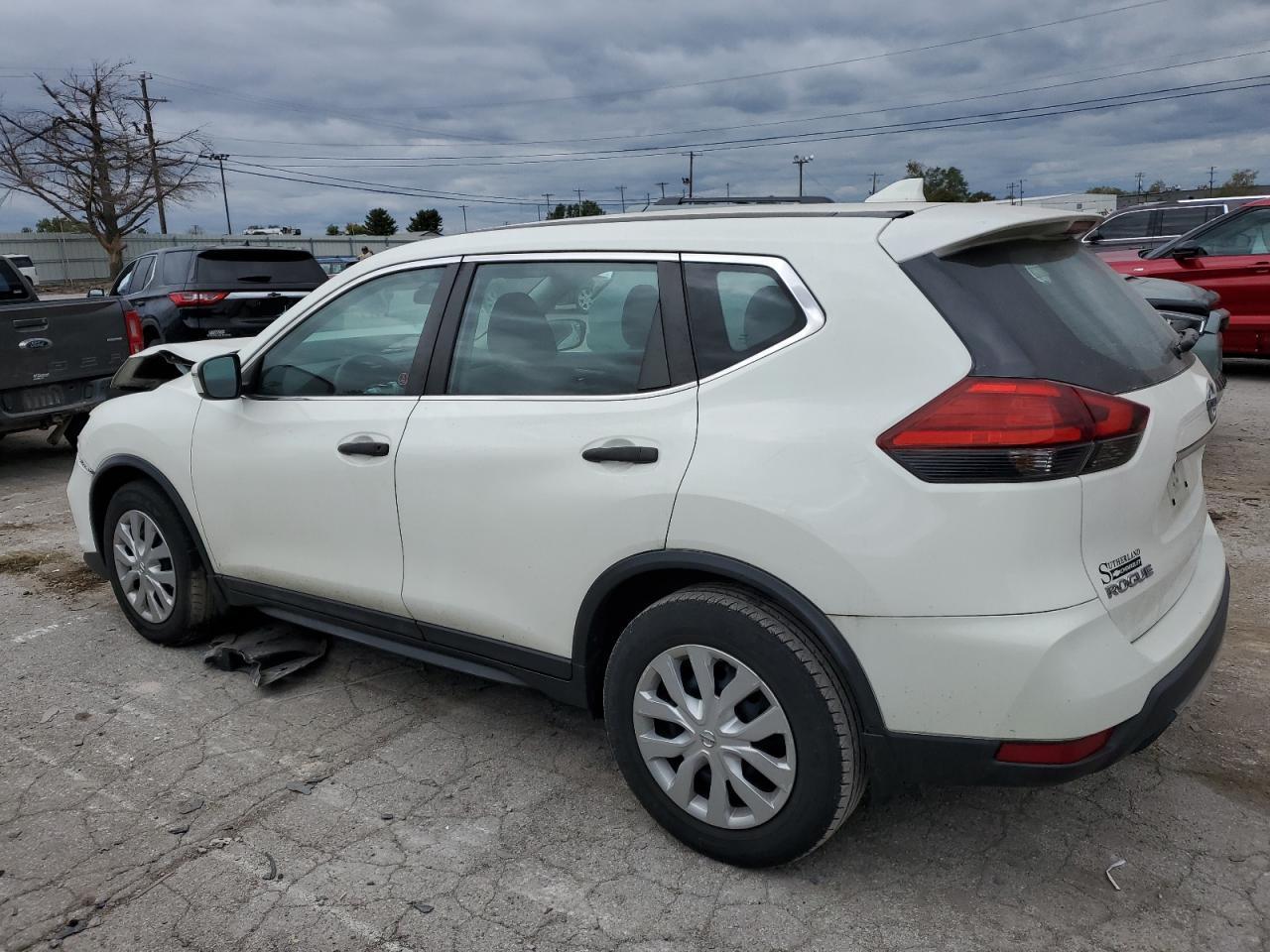 2017 NISSAN ROGUE S - Image 2