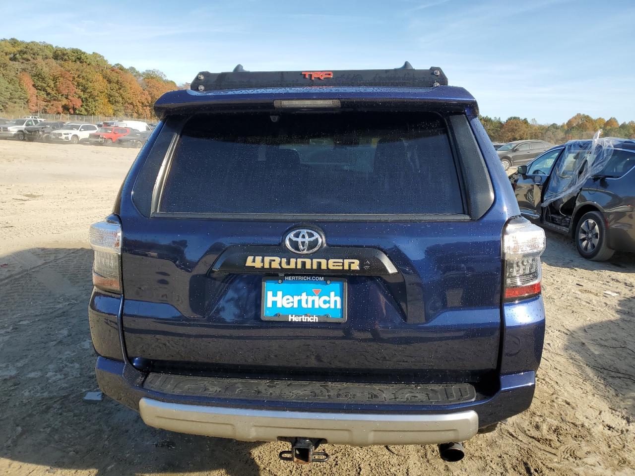 2020 TOYOTA 4RUNNER SR - Фото 6