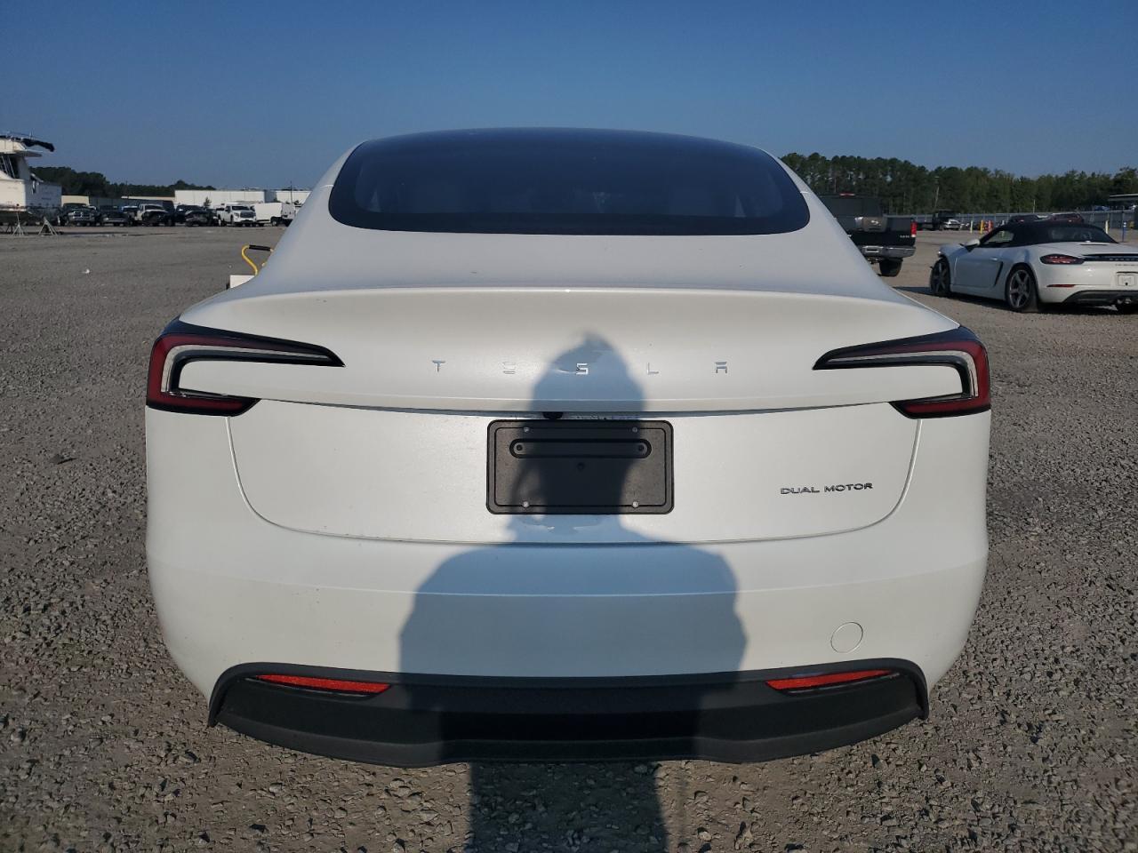 2024 TESLA MODEL 3 - Image 6