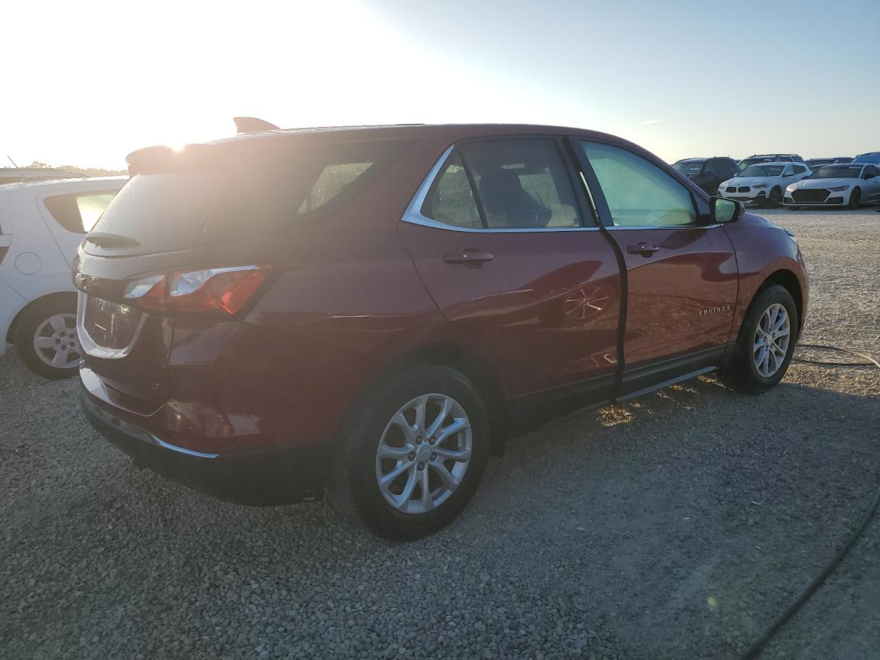 2019 CHEVROLET EQUINOX LT - Фото 3
