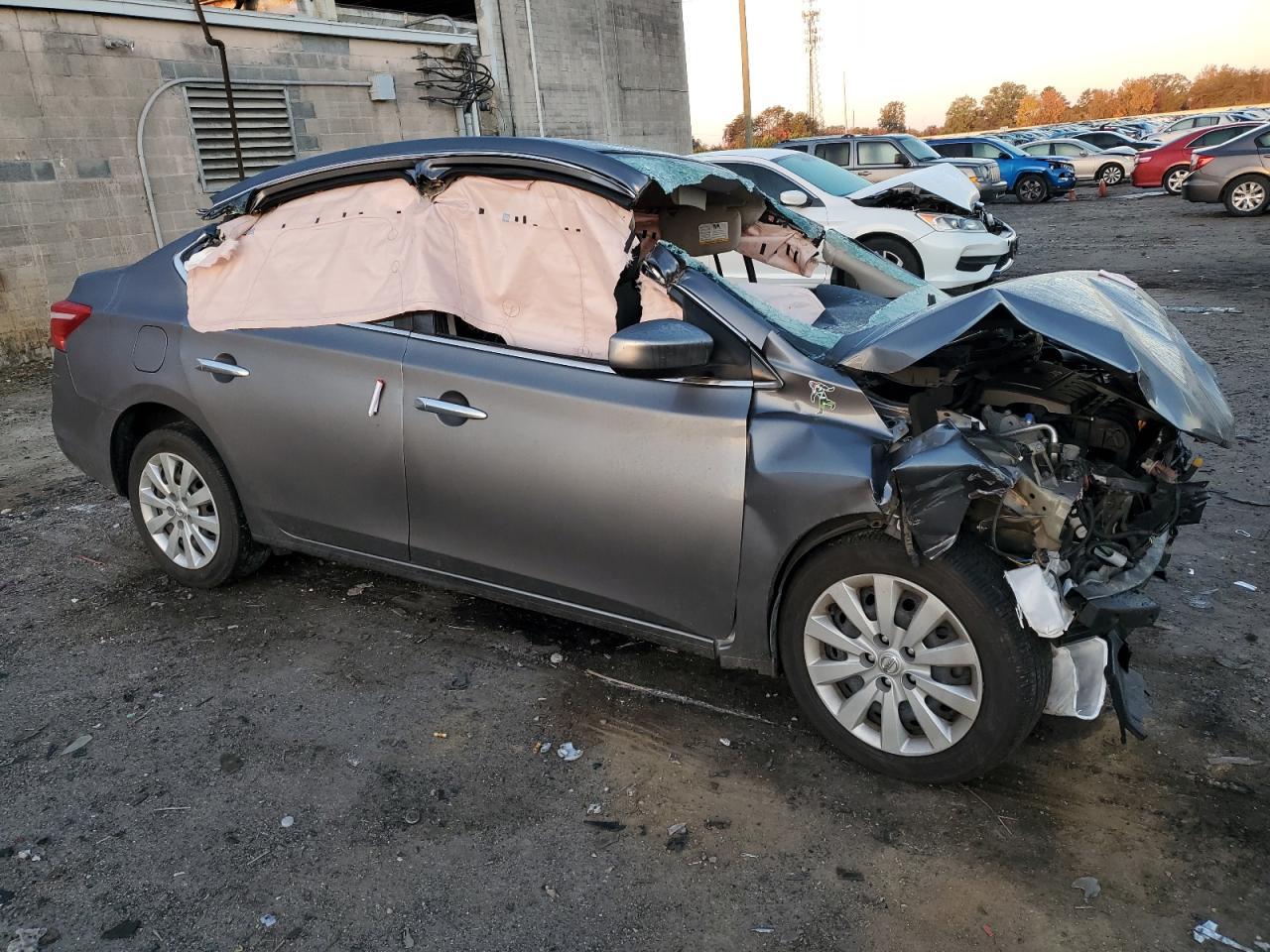 2018 NISSAN SENTRA S - Image 4