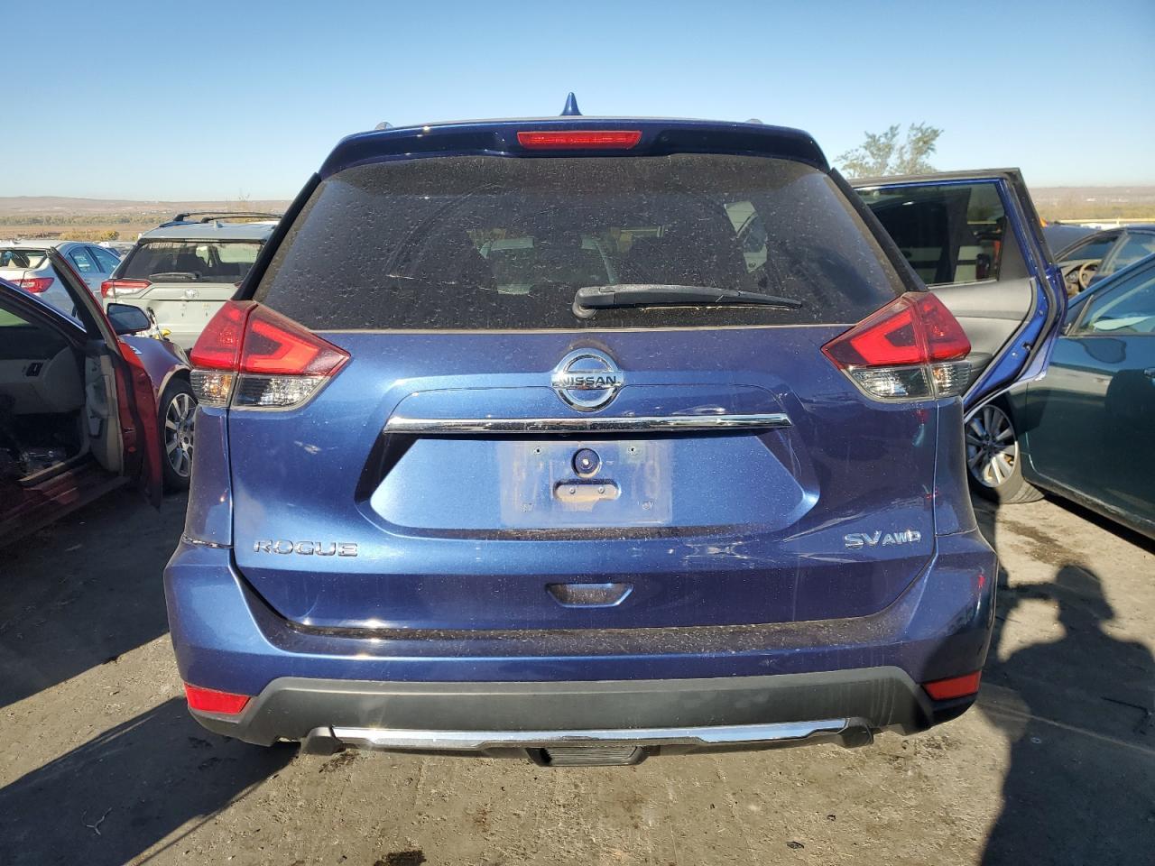 2017 NISSAN ROGUE S - Image 6