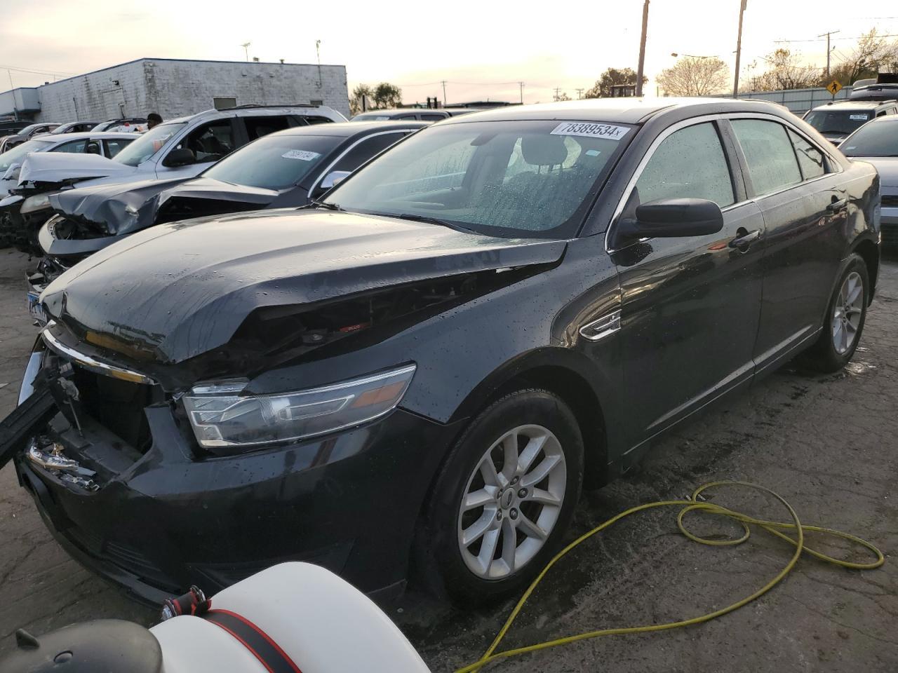 2015 FORD TAURUS SE