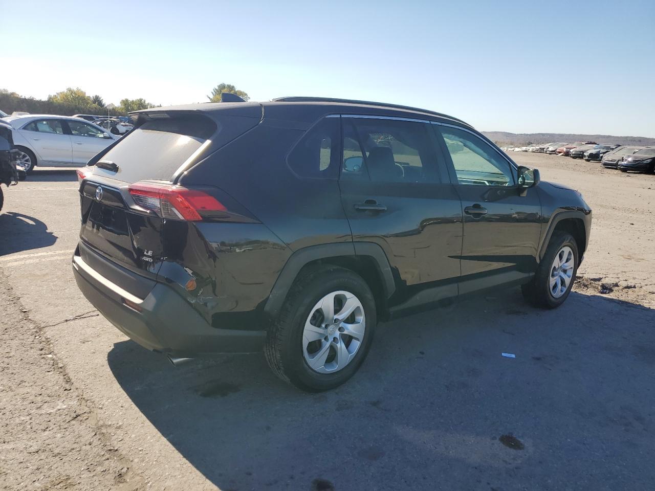 2021 TOYOTA RAV4 LE - Image 3