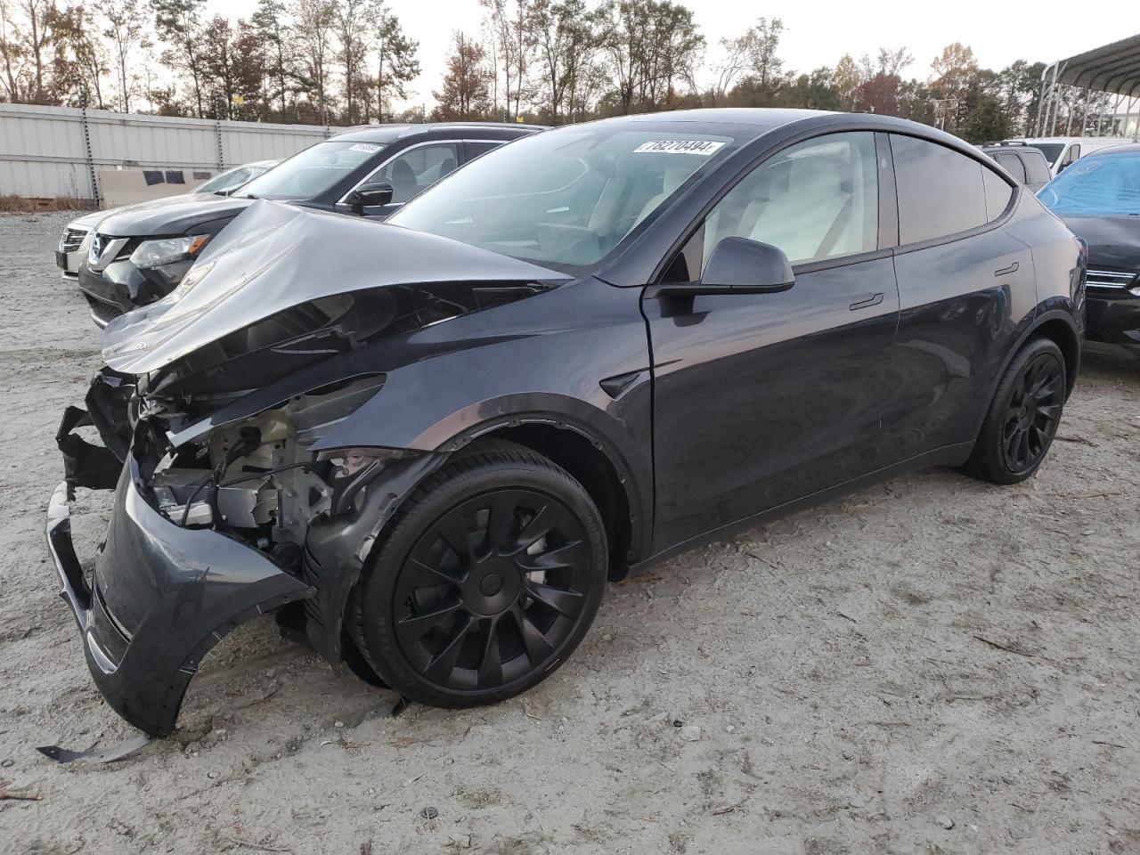 2024 TESLA MODEL Y