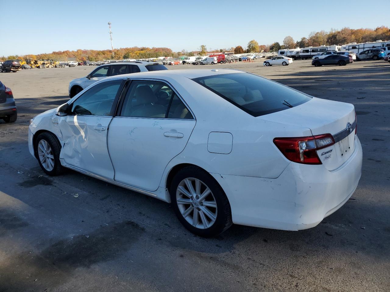 2012 TOYOTA CAMRY HYBR - Фото 2