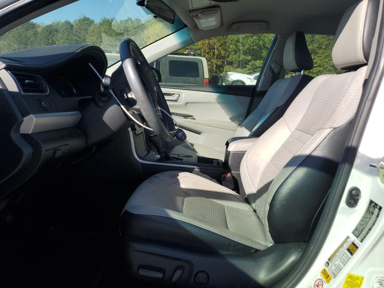 2017 TOYOTA CAMRY LE - Image 7