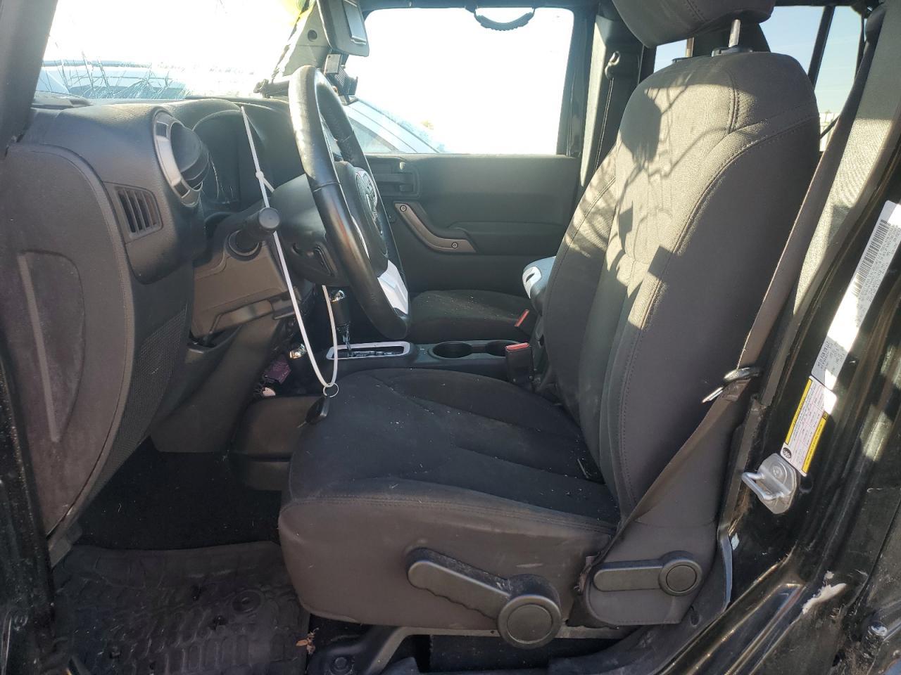 2017 JEEP WRANGLER U - Image 7