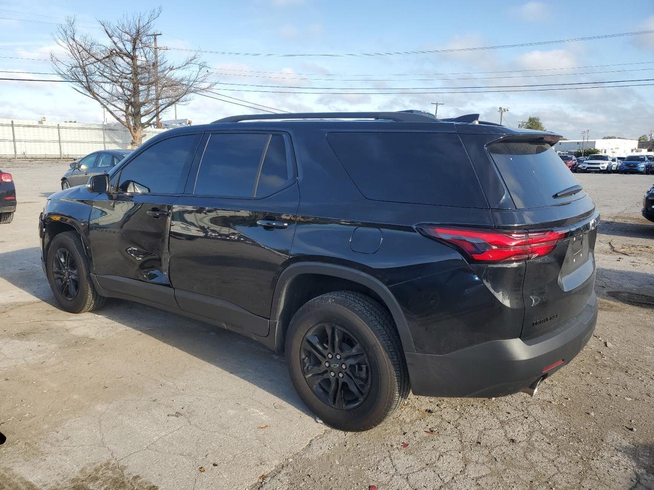 2023 CHEVROLET TRAVERSE L - Фото 2