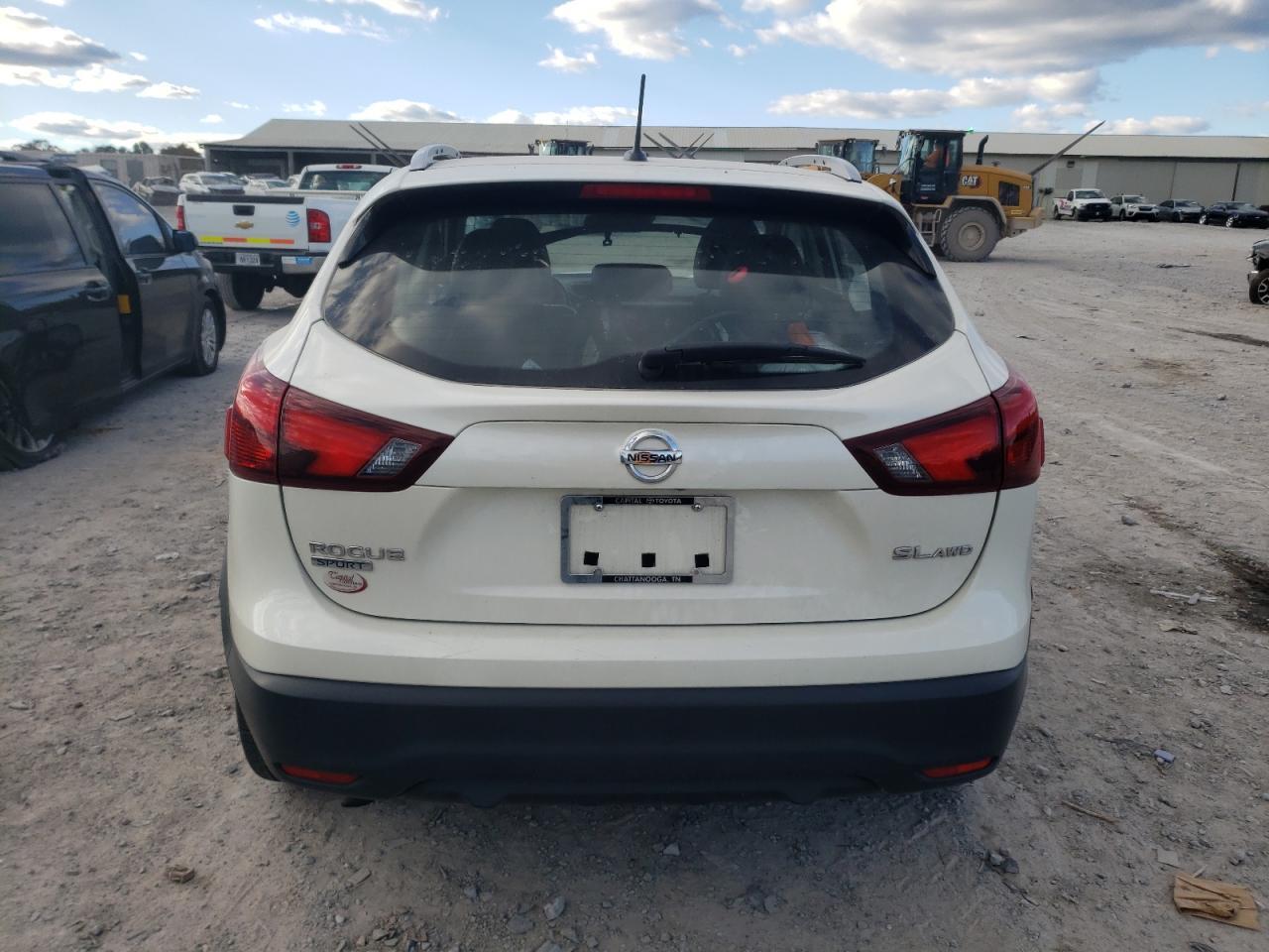 2017 NISSAN ROGUE SPOR - Image 6