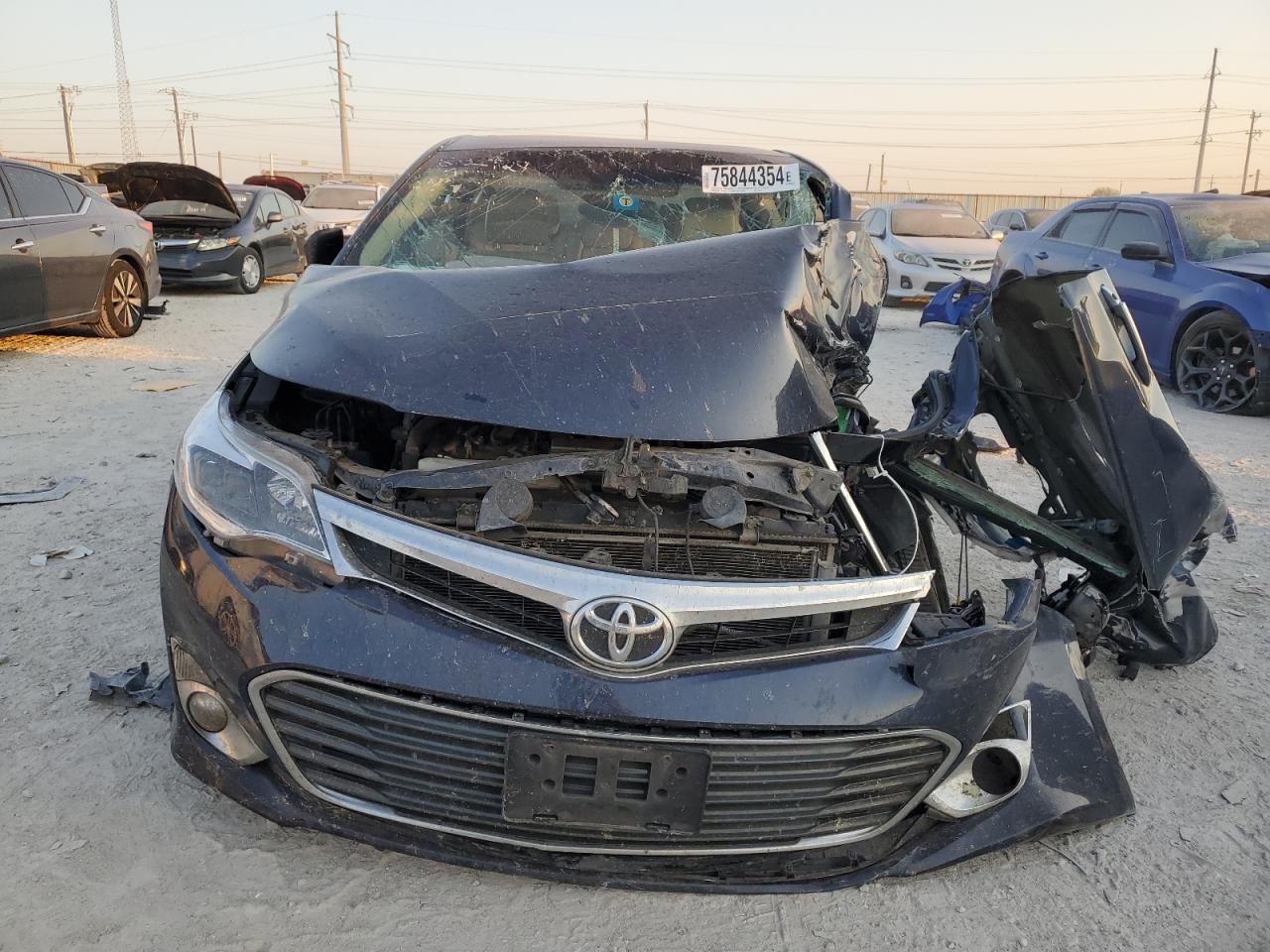2015 TOYOTA AVALON XLE - Image 5