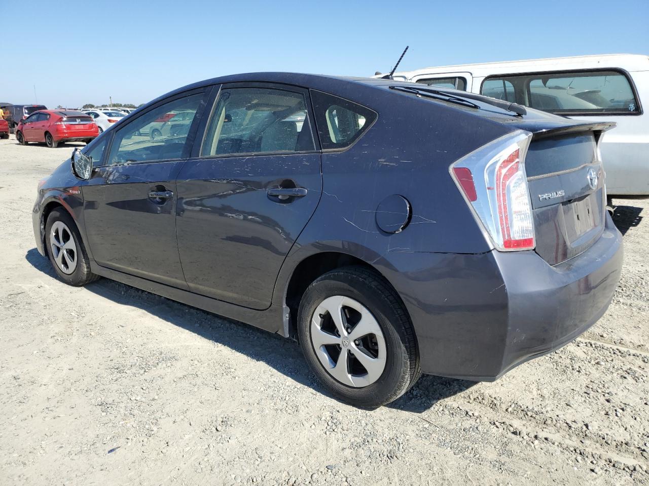 2015 TOYOTA PRIUS - Фото 2