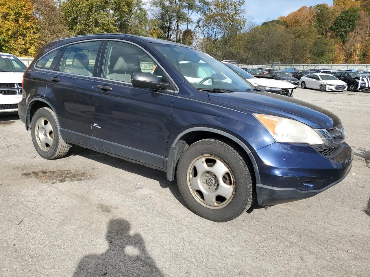 2011 HONDA CR-V LX - Image 4